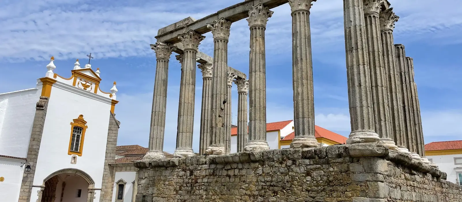 Templo romano de Évora, no centro histórico da cidade