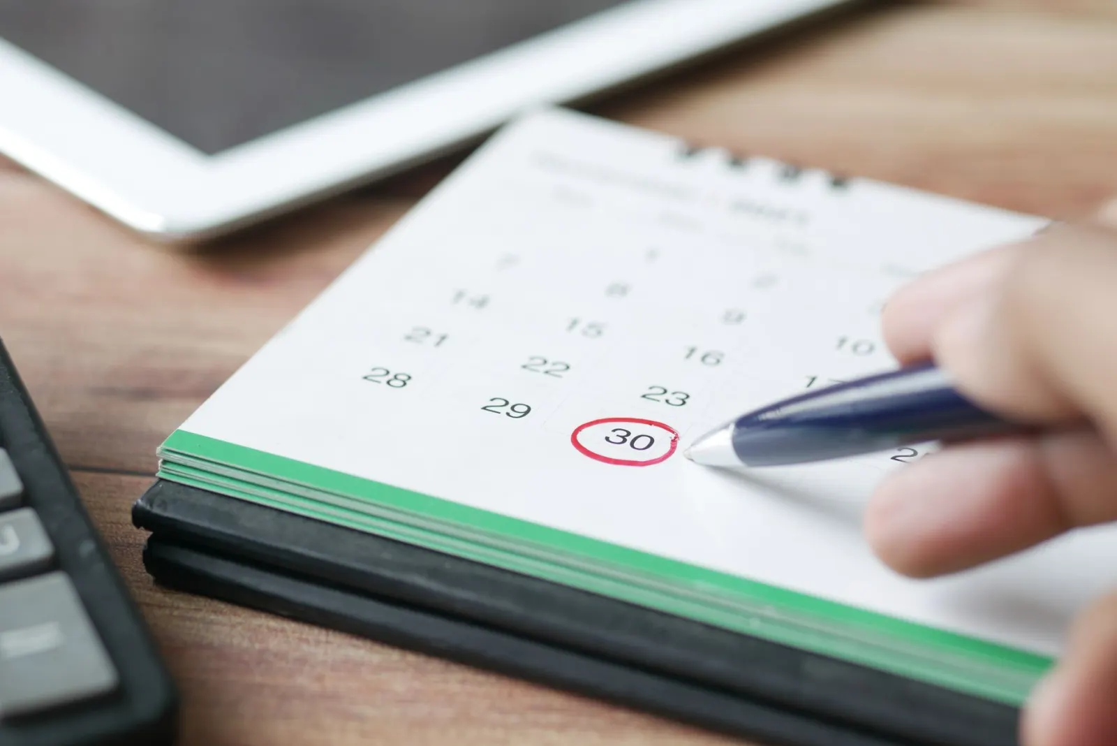 Calendário com a data limite do pré-aviso de denúncia do contrato de arrendamento