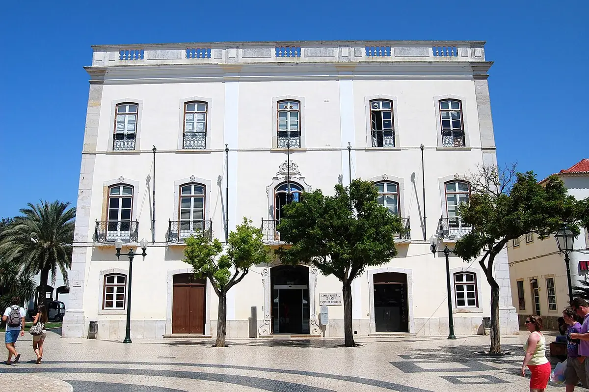 Vista de Lagos