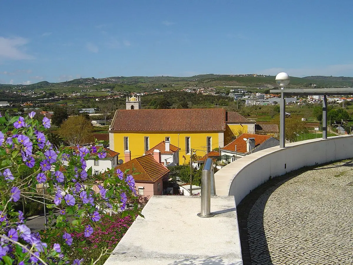 Vista de Loures
