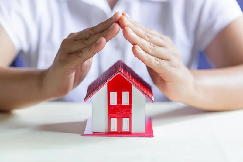 Multi-risk vs. Rent Guarantee Insurance