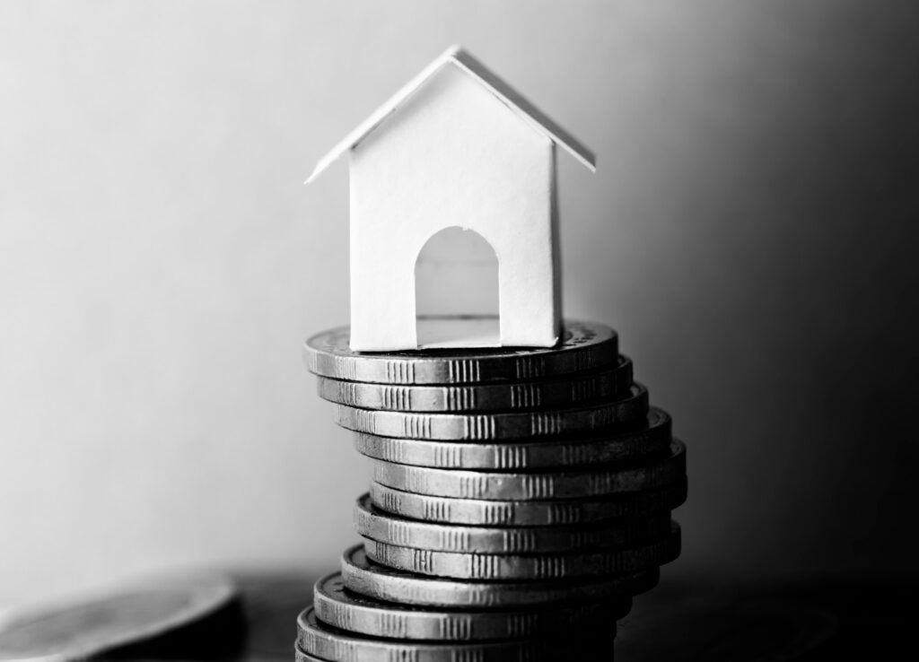 Rent-to-Income Ratio: What It Is, How to Calculate It, and How to Lower It